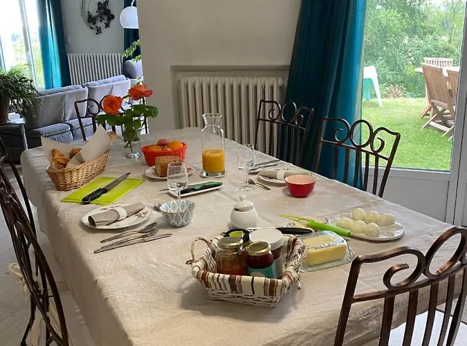 Ambiance Campagne Chic 3* Freneuse (Seine-Maritime)